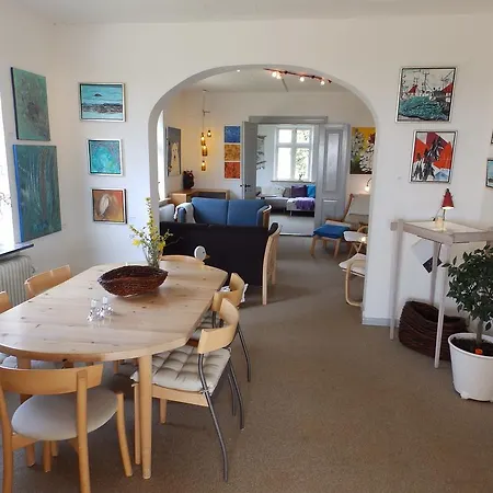Apartment Bakkegaard Mons Klint *