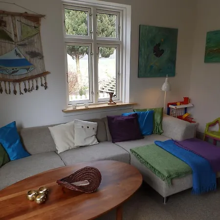 Apartment Bakkegaard Mons Klint Borre