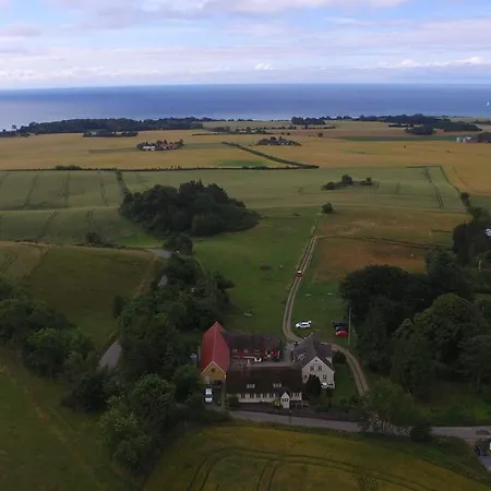 Bakkegaard Mons Klint