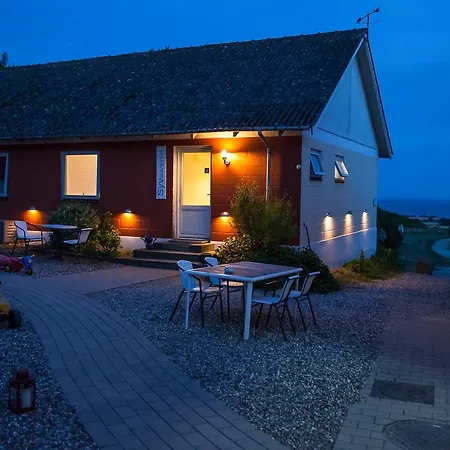 Bakkegaard Mons Klint Apartment *