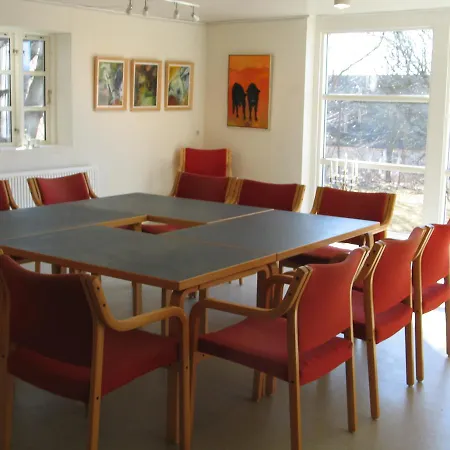 Bakkegaard Mons Klint Apartment