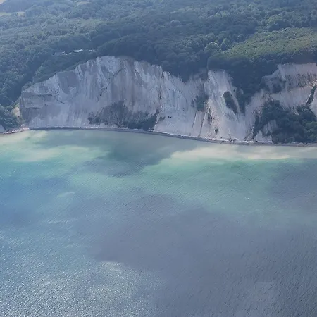 Bakkegaard Mons Klint